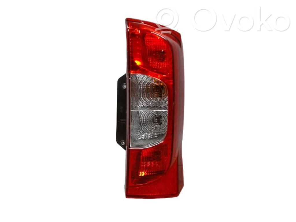 Peugeot Bipper Luci posteriori