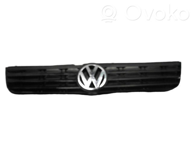 Volkswagen PASSAT B5 Griglia superiore del radiatore paraurti anteriore