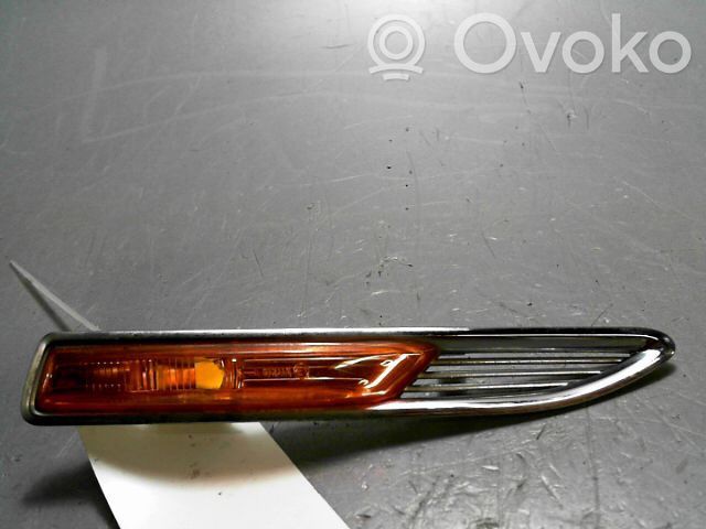 Ford Mondeo MK IV Seitenblinker 
