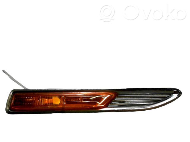 Ford Mondeo MK IV Indicatore di direzione del parafango anteriore
