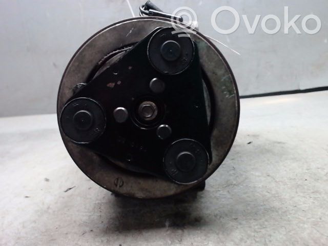 Ilmastointilaitteen kompressorin pumppu (A/C)   1870517,1405865,1428888,1445855,1464655,1678412,1870517,32722,AC37668