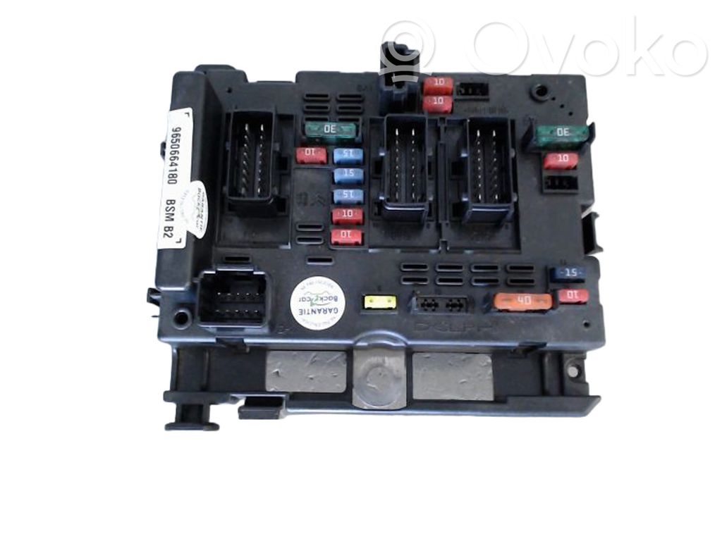 Peugeot 307 Module de fusibles 
