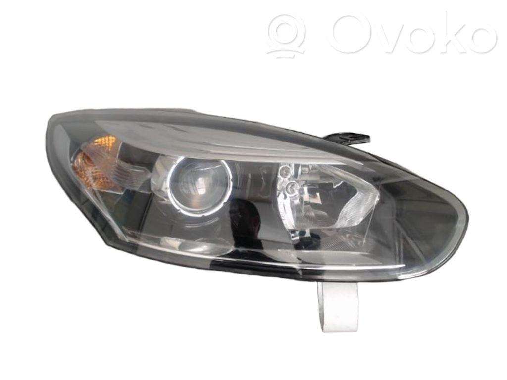 Renault Megane III Phare frontale 
