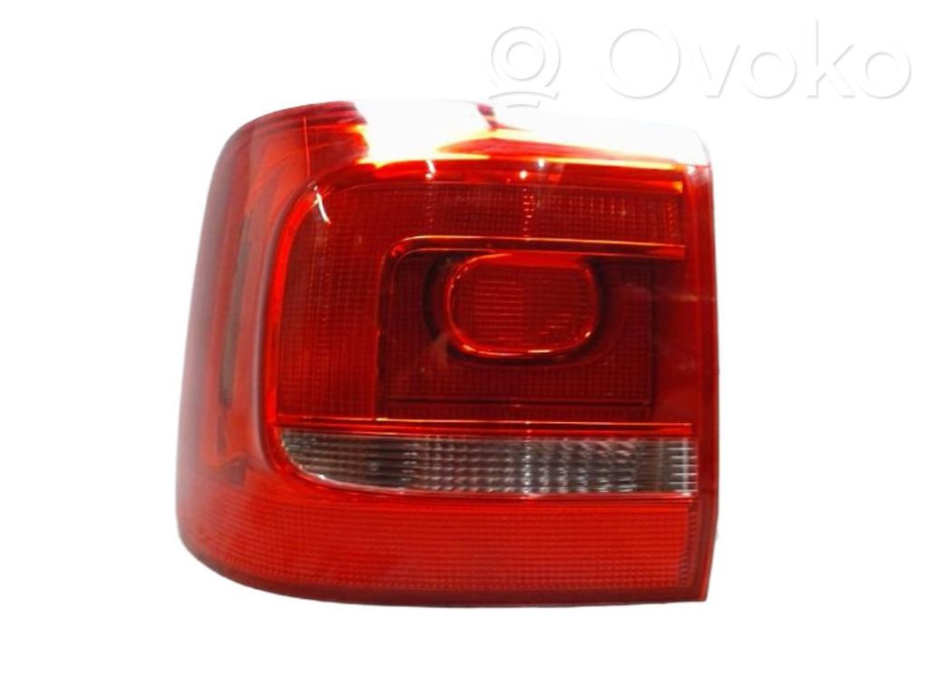 Volkswagen Touran II Lampa tylna