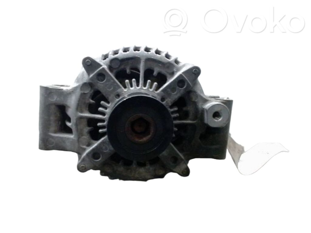 BMW 1 E81 E87 Alternador