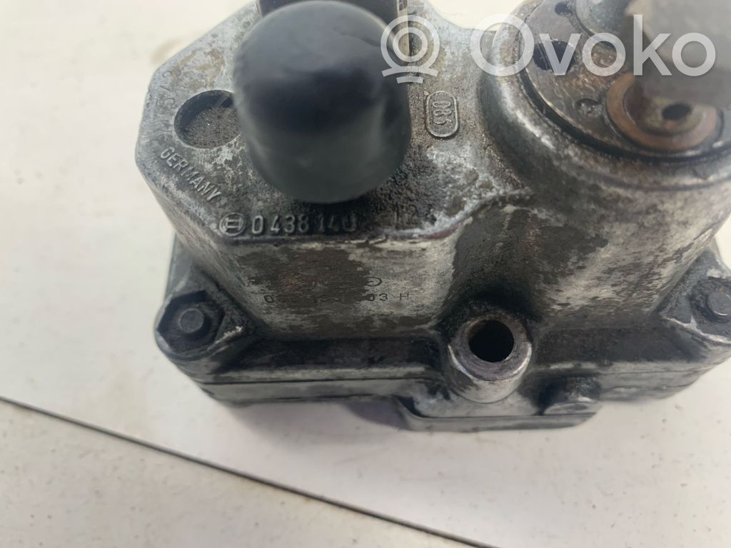 Volkswagen Scirocco Régulateur de pression de carburant 