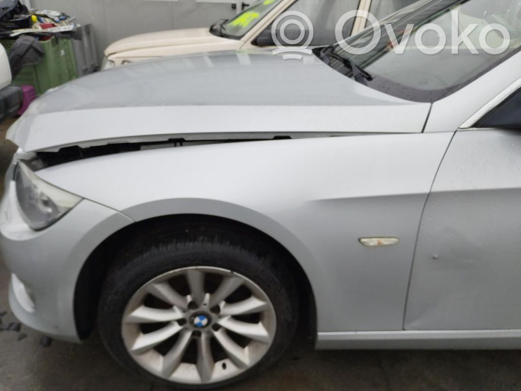 BMW 3 E92 E93 Sparnas 
