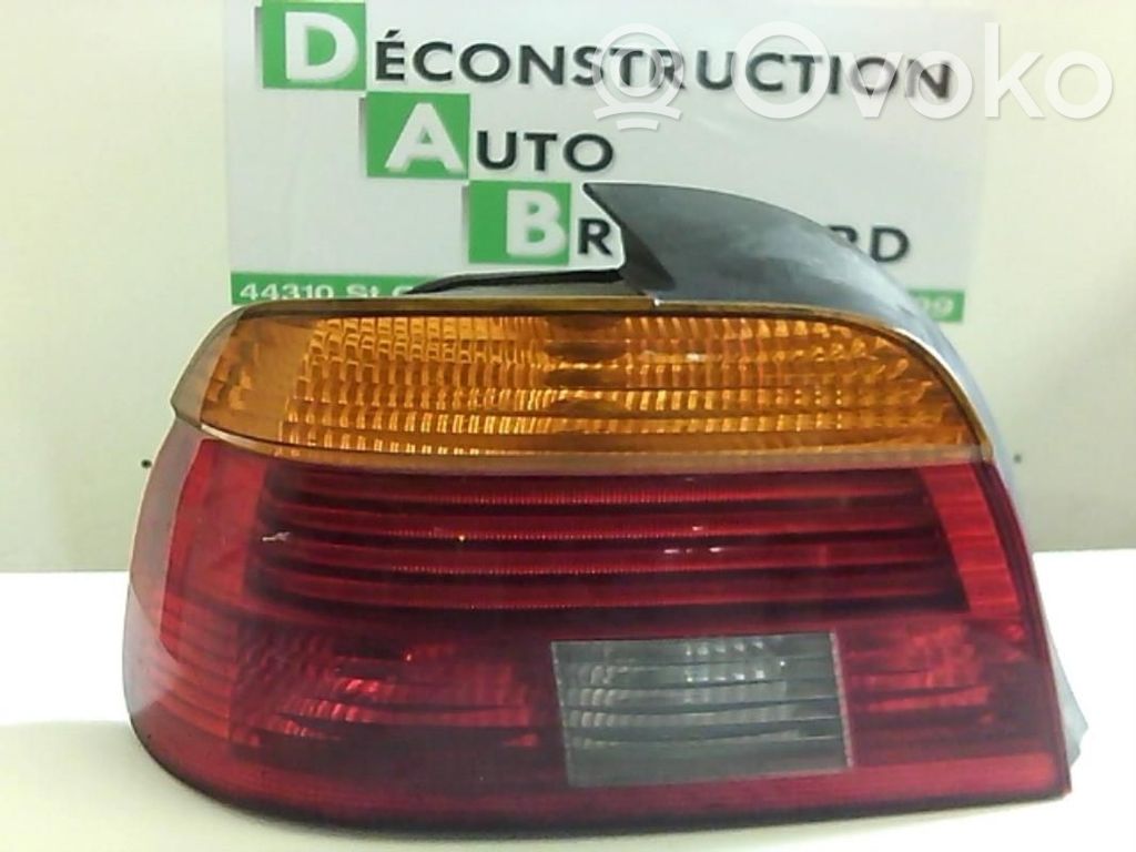 BMW 5 E39 Aizmugurējais lukturis virsbūvē 