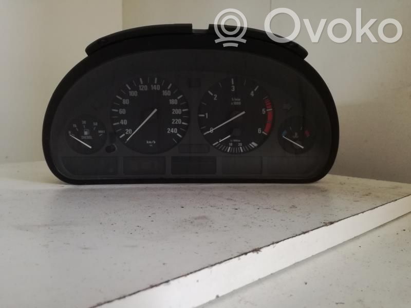 BMW 5 E39 Speedometer (instrument cluster) 