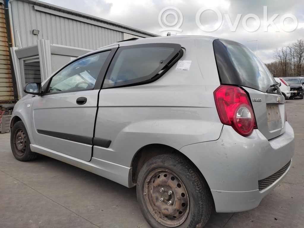 Chevrolet Aveo Listón 