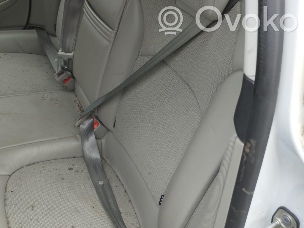 Citroen C5 Cinturón trasero 