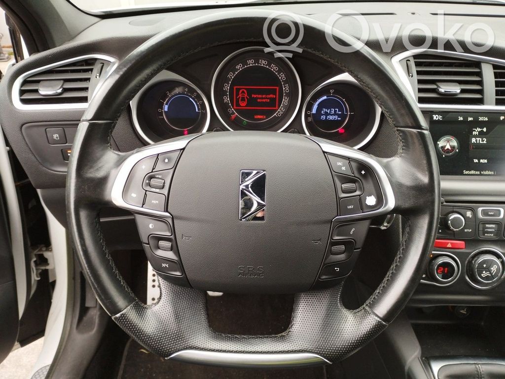 Citroen DS4 Ohjauspyörä 