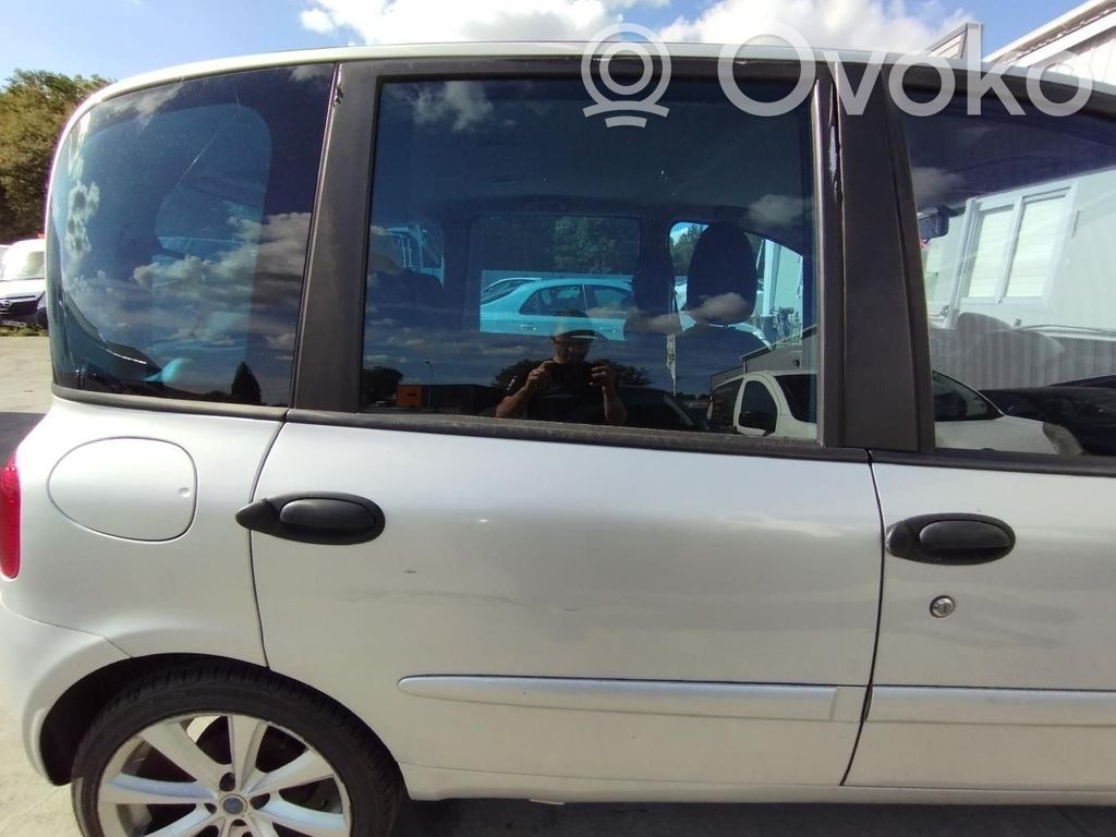 Fiat Multipla Puerta trasera 