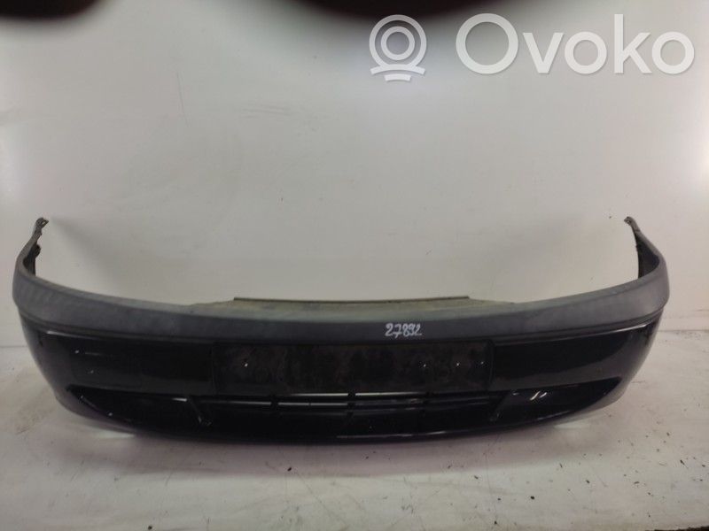 Ford Fiesta Parachoques delantero 