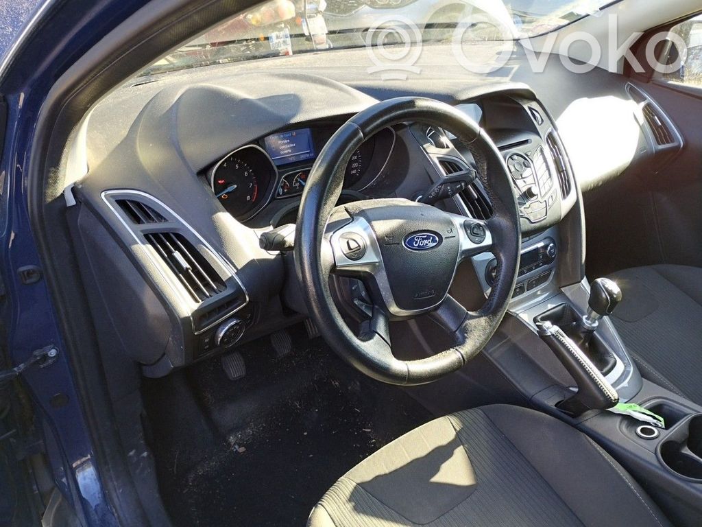 Ford Focus Панель 