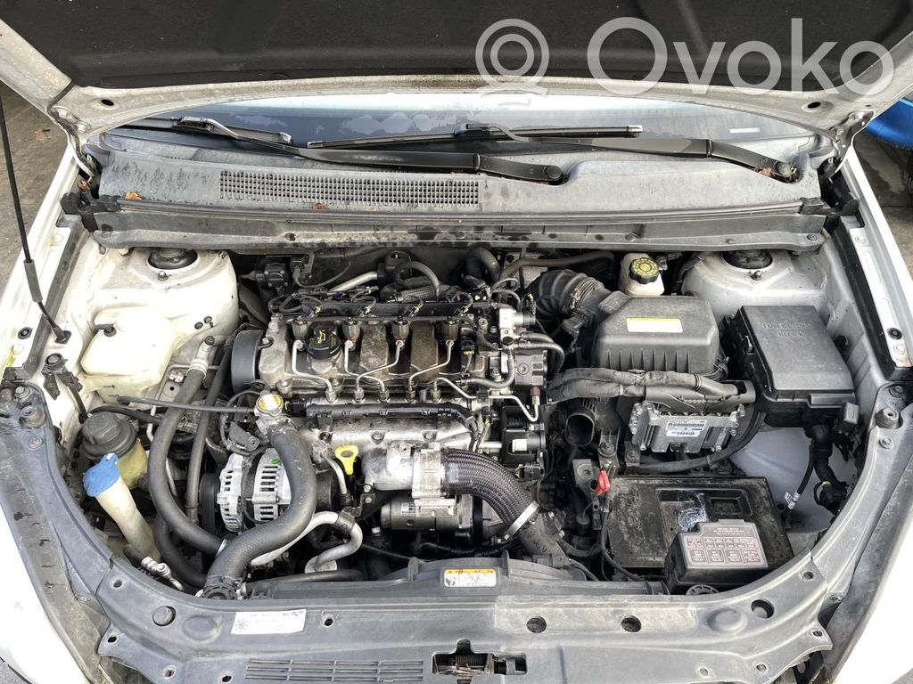 KIA Carens II Bomba de ABS 