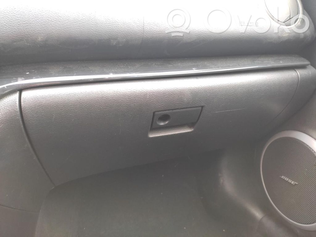 Mazda 6 Mantu nodalījuma komplekts 