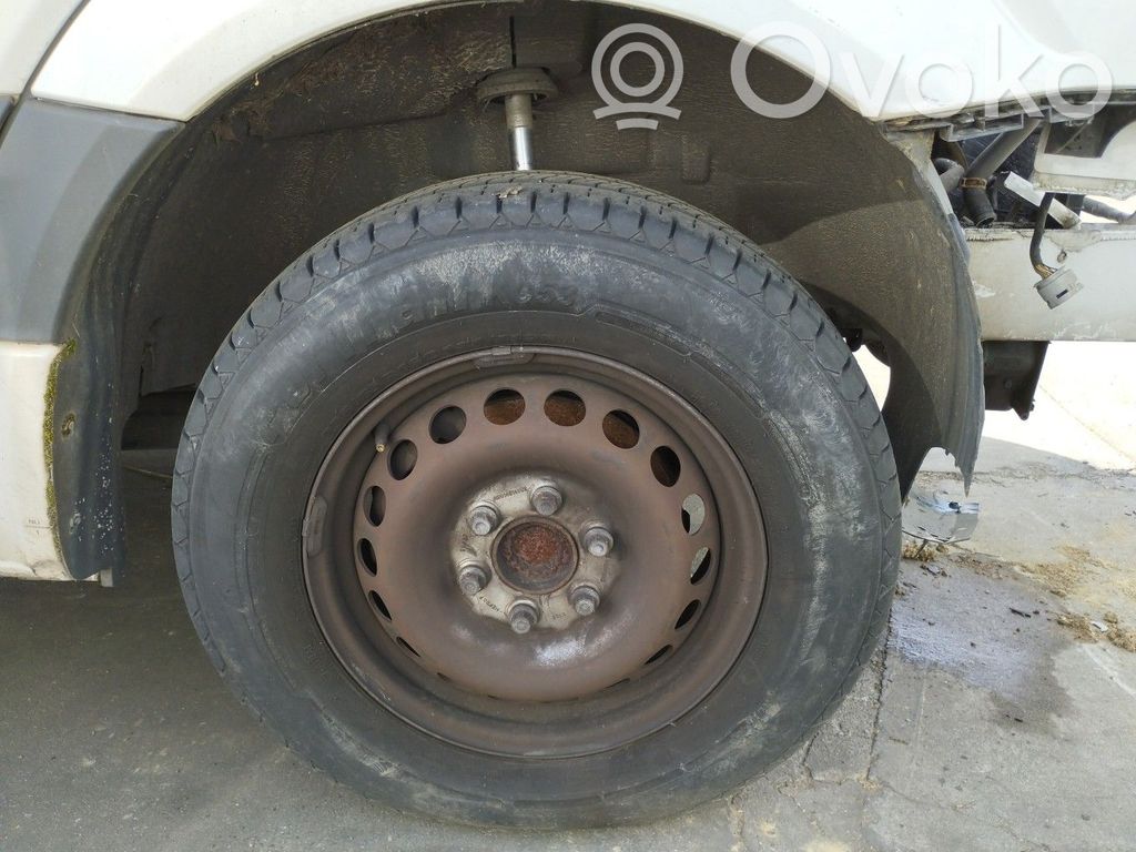 Mercedes-Benz Sprinter W906 Zacisk hamulcowy przedni 