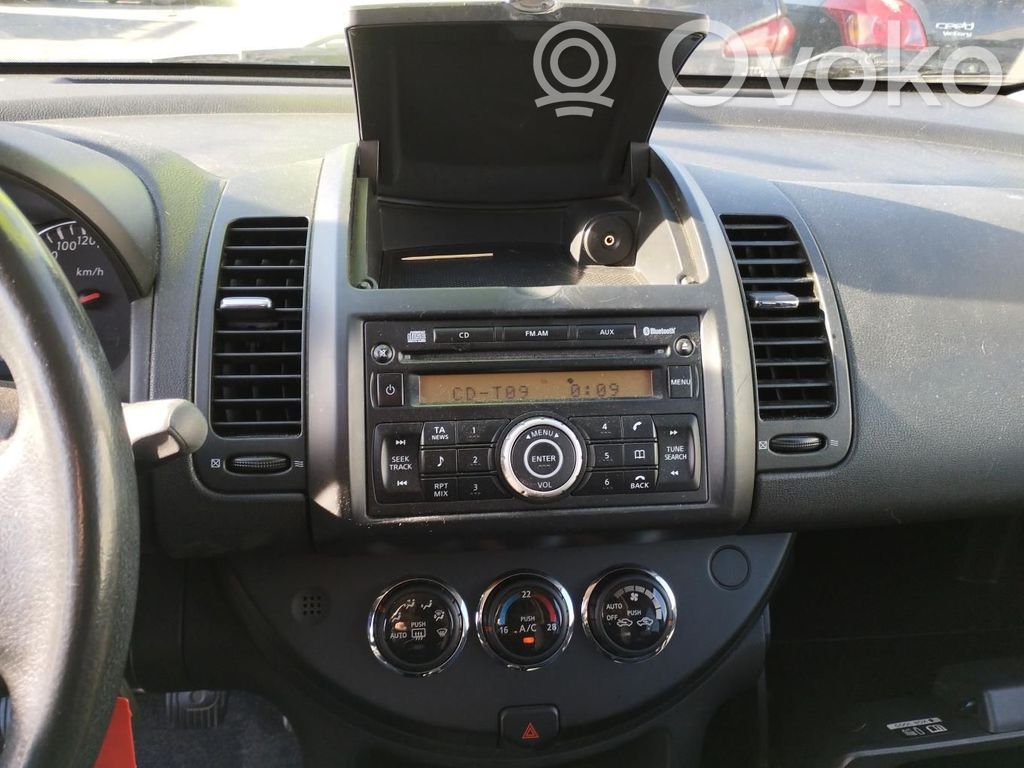 Nissan Note (E11) Climate control unit 