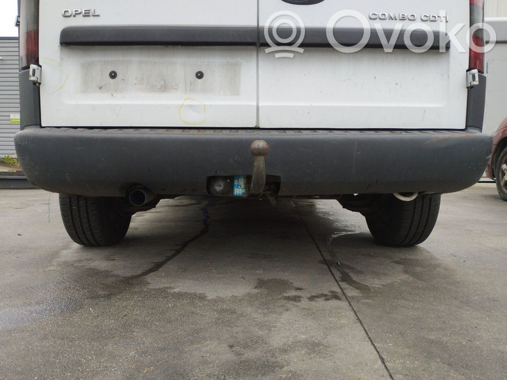 Opel Combo C Galinis bamperis 