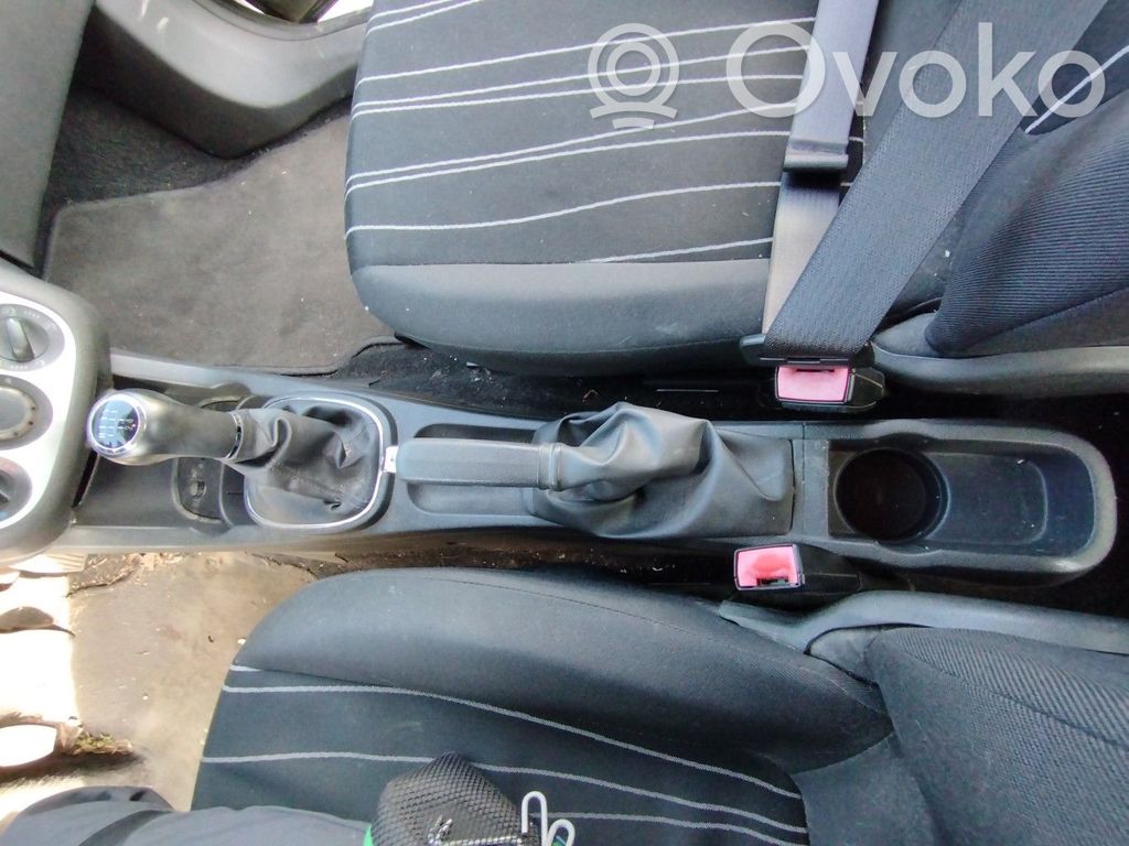 Opel Corsa D Consola central 