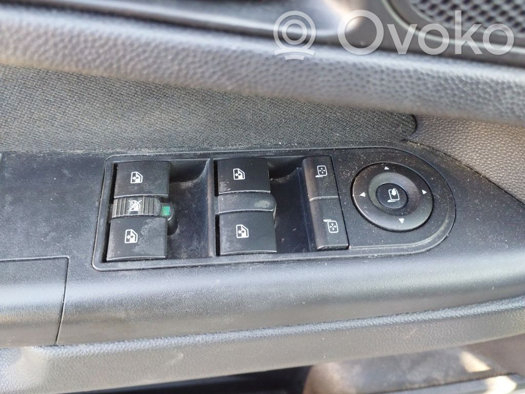 Opel Zafira B Comutator comandă geamuri electrice 