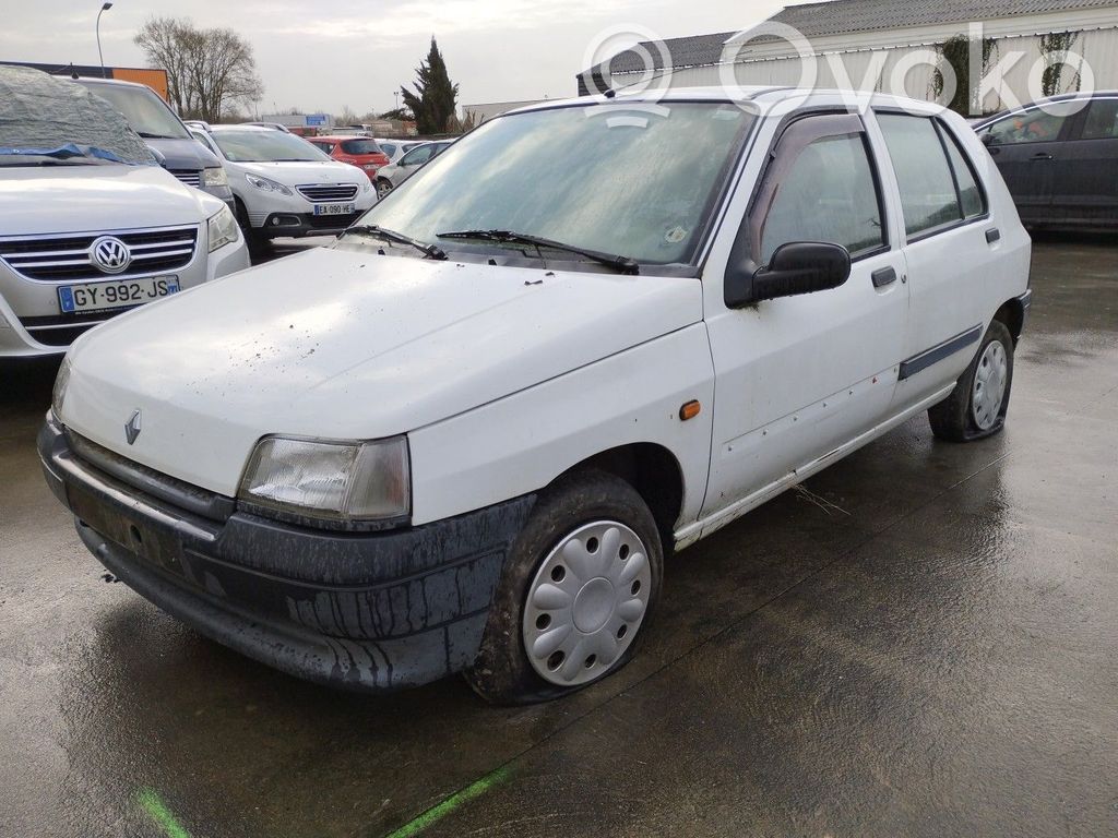 Renault Clio I Front indicator light 