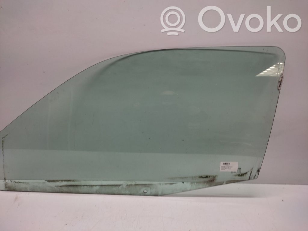 Renault Clio II Pagrindinis priekinių durų stiklas (keturdurio) 