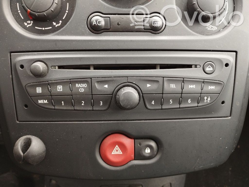 Renault Clio III Unità principale autoradio/CD/DVD/GPS 