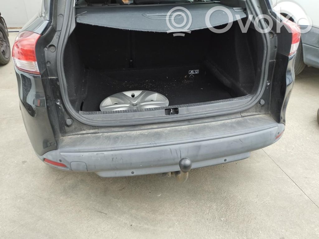 Renault Clio IV Parachoques 