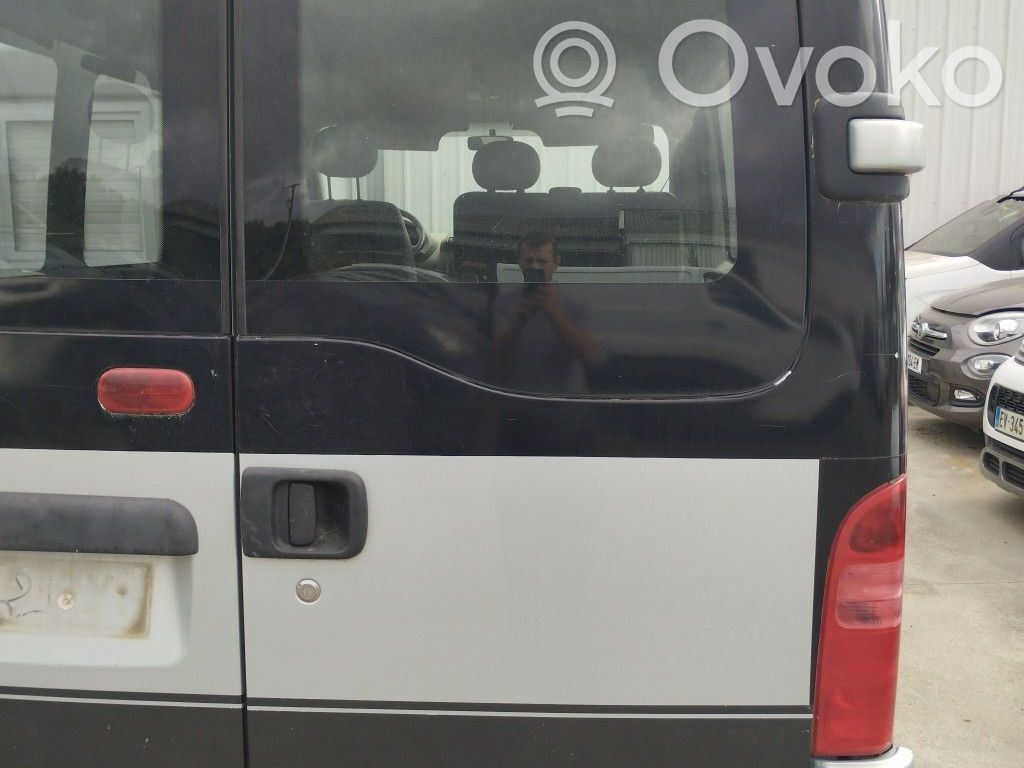 Renault Master II Puerta de carga trasera/atrás 