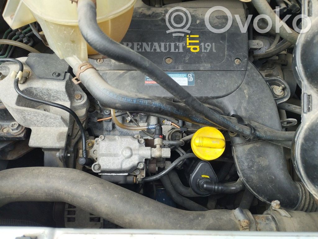 Renault Master II Starteris 