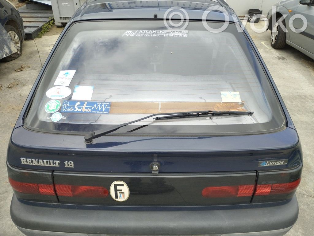 Renault 19 Puerta del maletero/compartimento de carga 