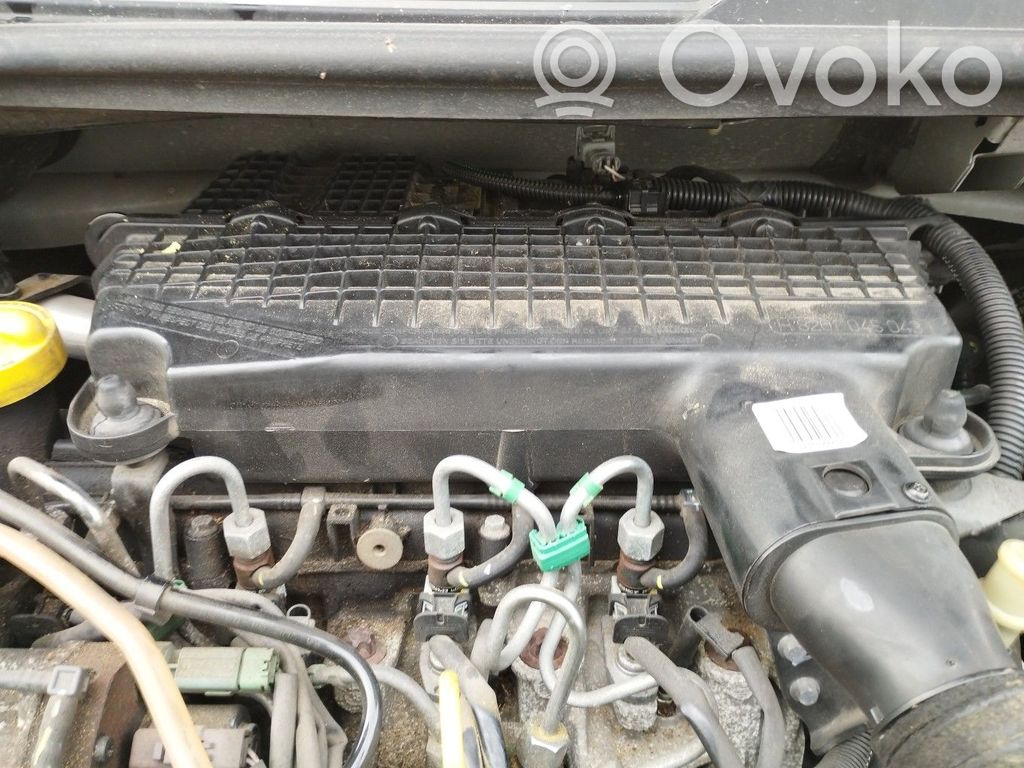 Renault Twingo II Air filter box 