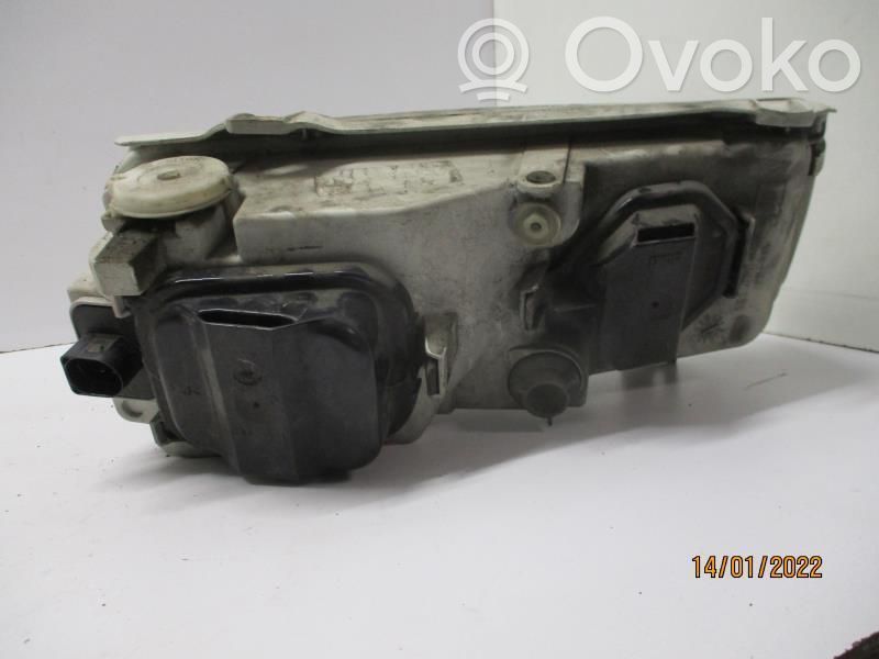 Volkswagen PASSAT B4 Scheinwerfer 