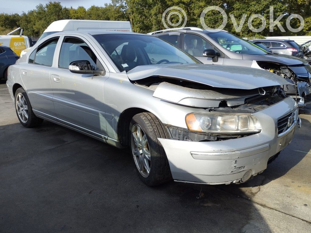 Volvo S60 Hammastanko 