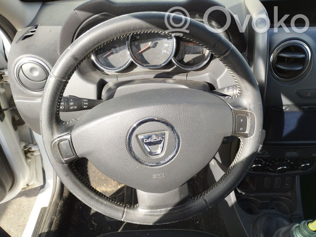 Dacia Duster Stūre 