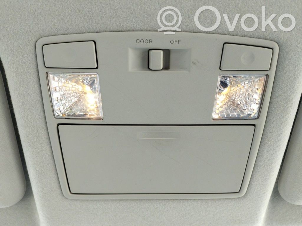 Mazda 5 Front seat light 