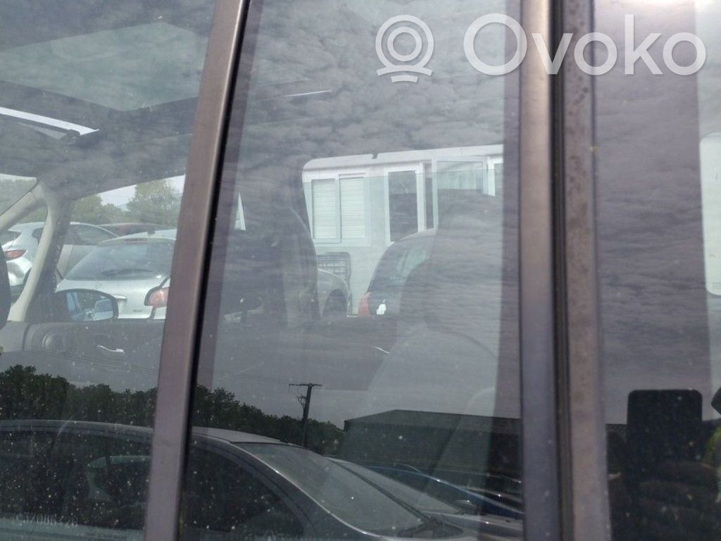 Renault Espace IV Ventanilla de ventilación de la puerta trasera 