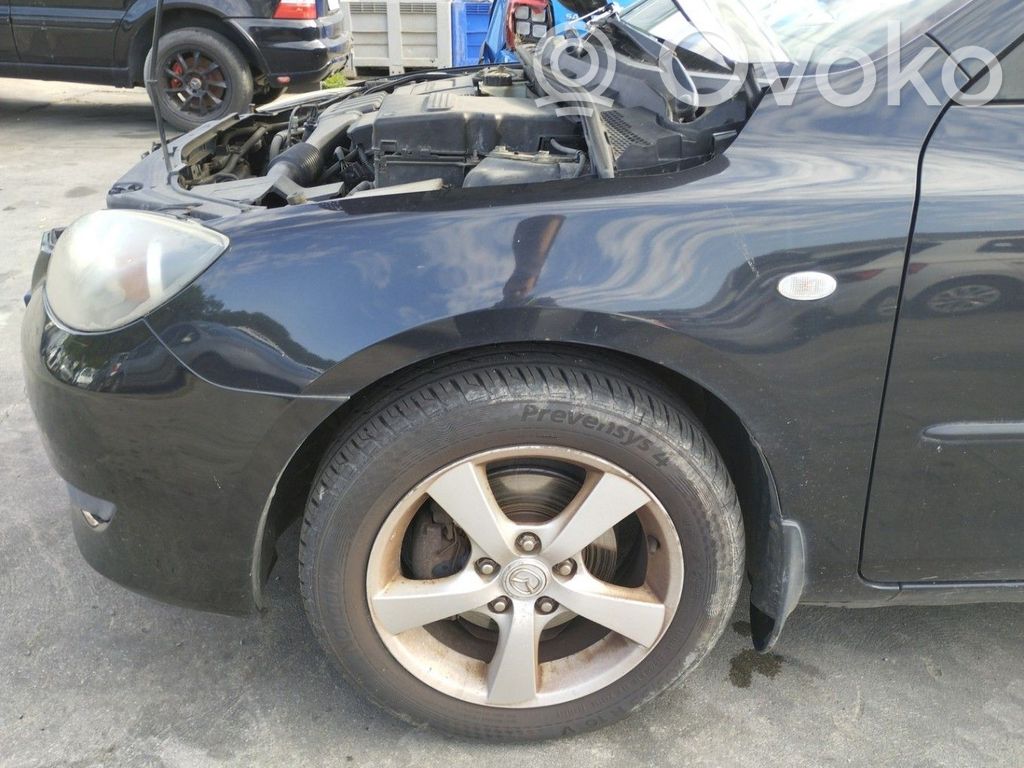 Mazda 3 I Sparnas 