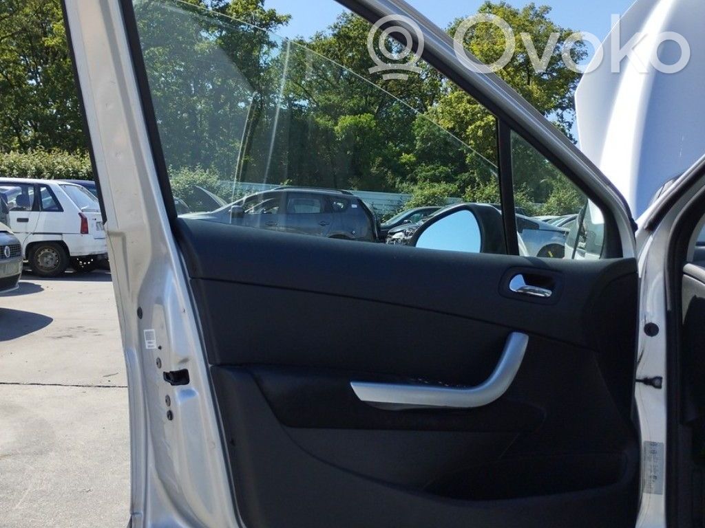 Peugeot 308 Geam ușă față patru uși 