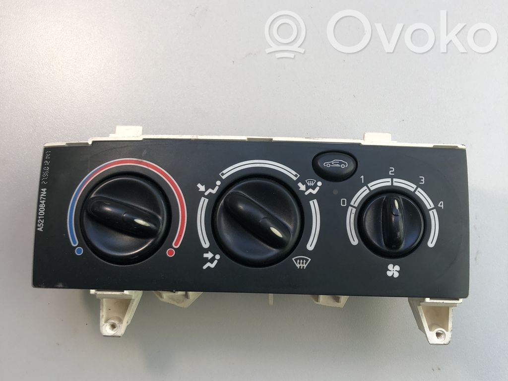 Renault Megane I Climate control unit 