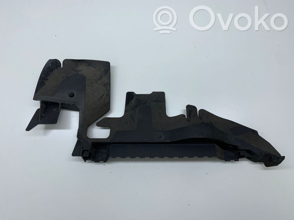Audi A6 S6 C6 4F Wlot / Kanał powietrza intercoolera 