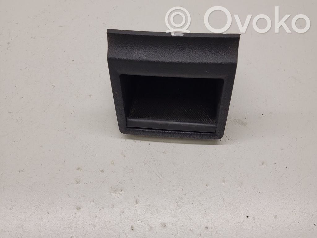 Audi A3 S3 8P Boite à gants 