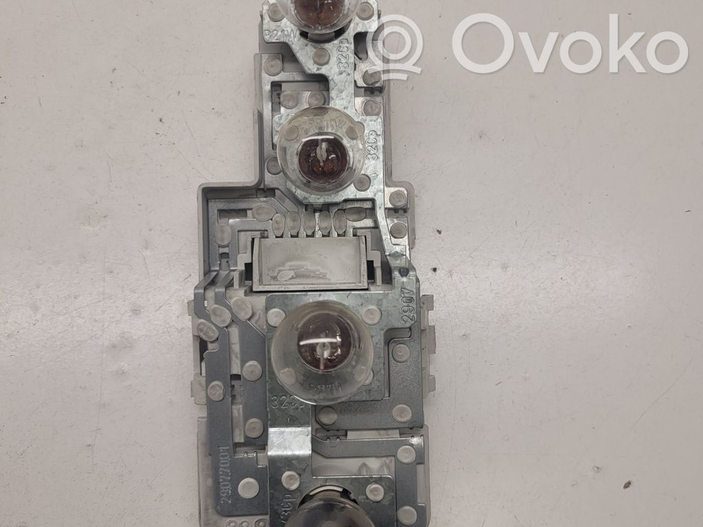 Audi A3 S3 8L Wkład lampy tylnej 