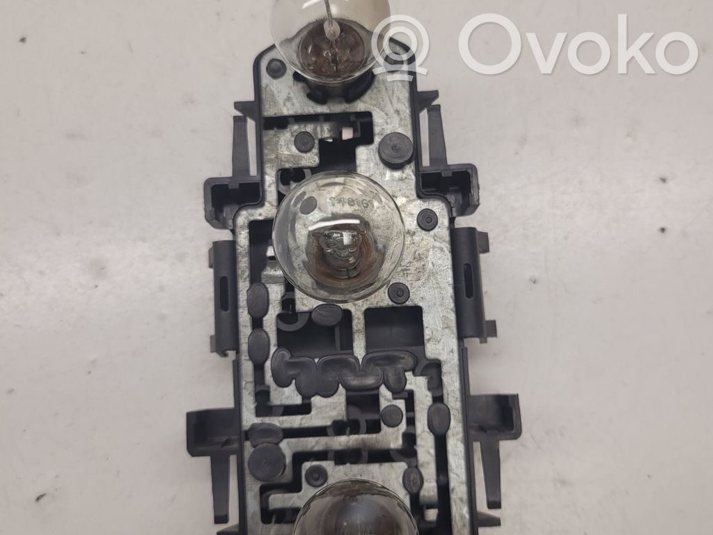 Audi A6 S6 C5 4B Wkład lampy tylnej 
