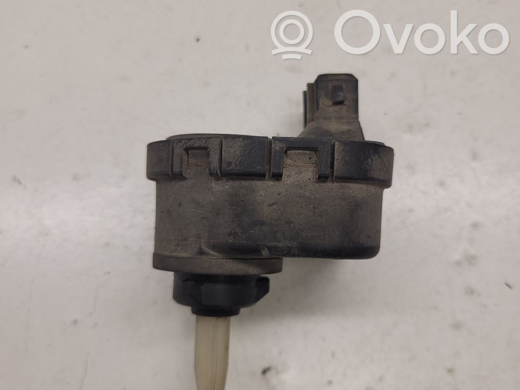 Audi A8 S8 D2 4D Scheinwerferstellmotor 