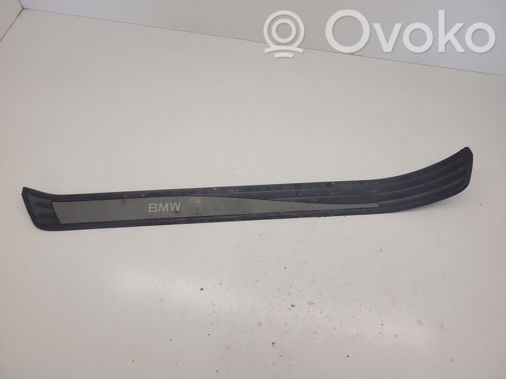 BMW 5 E60 E61 Moldura protectora del borde delantero 