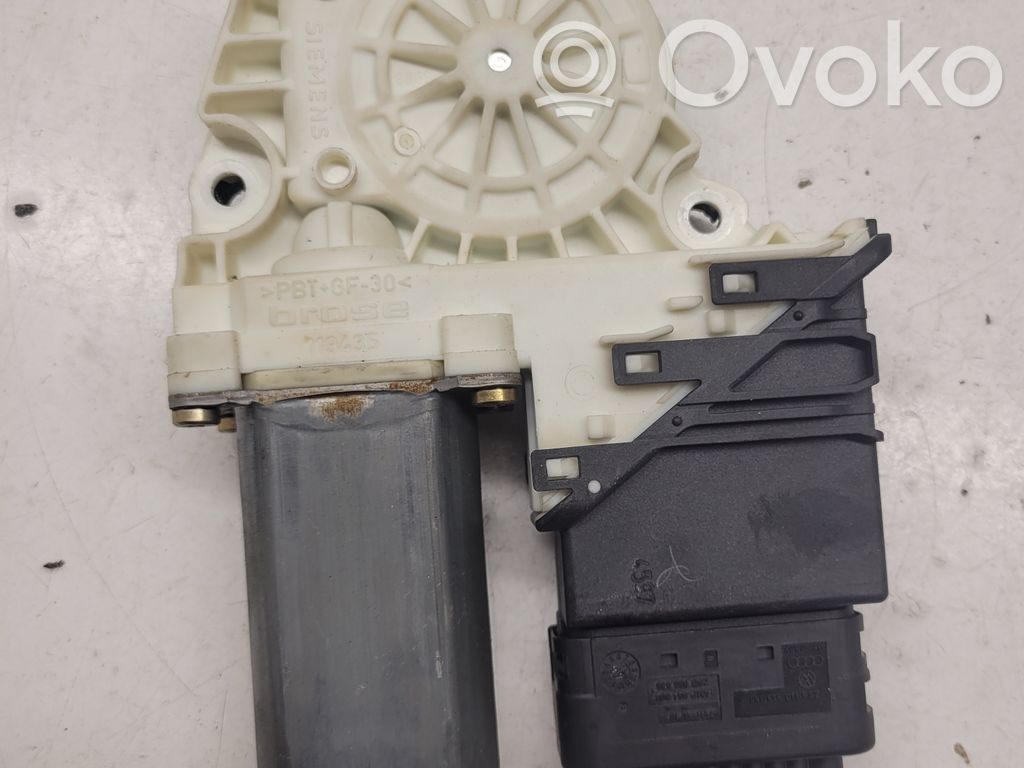 Volkswagen Golf IV Silniczek podnoszenia szyby drzwi tylnych 