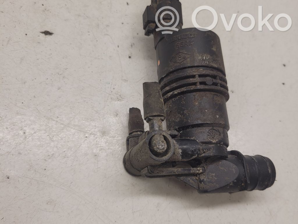 Renault Laguna II Windscreen/windshield washer pump 